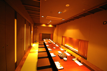 夢鴻臚(ユメコウロ) 割烹料理店の内装・外観画像