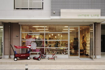 interlife 赤ちゃんのおもちゃの内装・外観画像