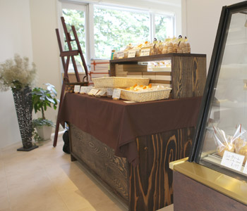 Patisserie il de PETITE FEVE パティスリーの内装・外観画像