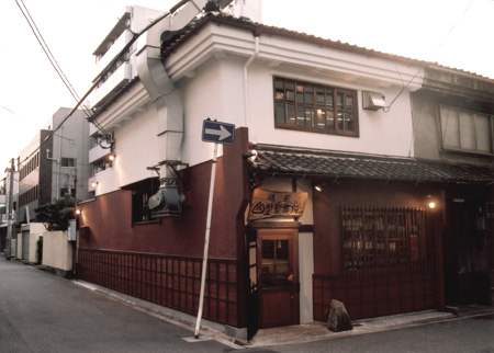 鶏屋 國型製作所 焼鳥屋の内装・外観画像