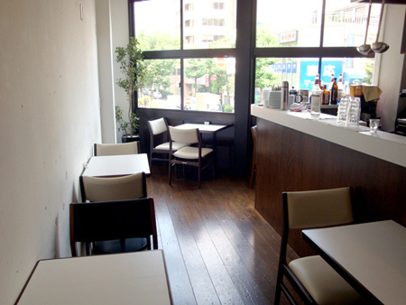 Bohemian's Cafe Cafe + Guitar & Ukuleleの内装・外観画像