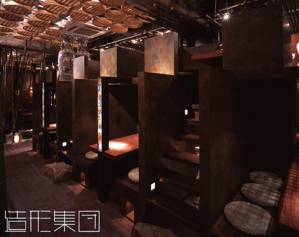 Lee Rong (東京)