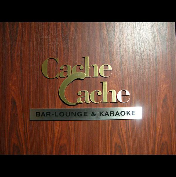 Bar-Lounge&KARAOKE Cache Cache
