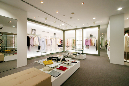 mila schon リーガロイヤル店