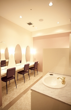 salon de cettilia
