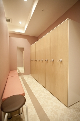 salon de cettilia