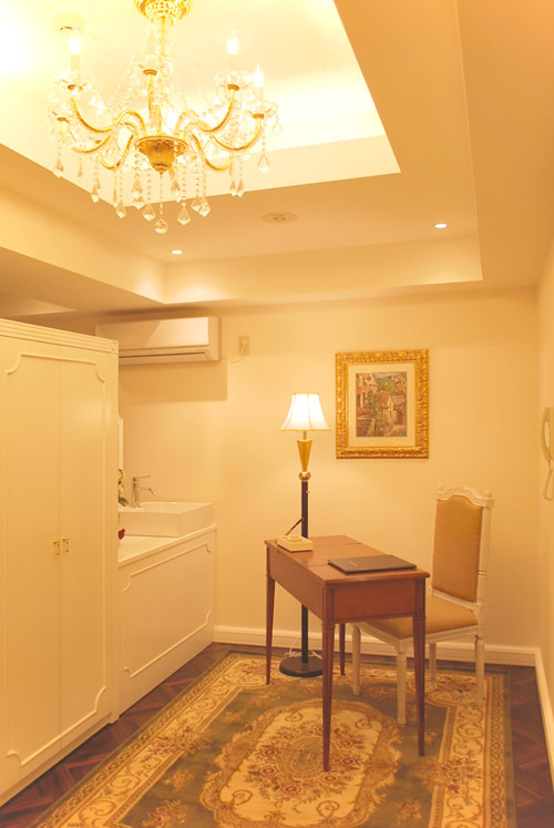 salon de beaute Riche - SUNSHOW -
