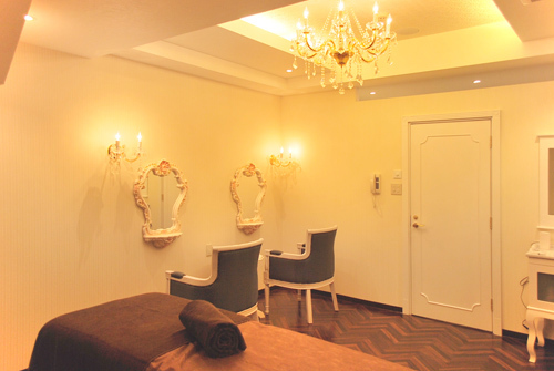 salon de beaute Riche - SUNSHOW -