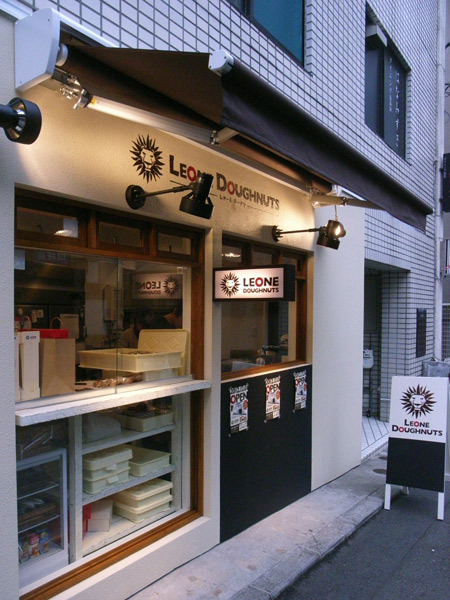 LEONE DOUGHNUTS