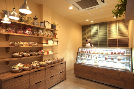 Petit Bouguet ケーキ店の内装・外装画像