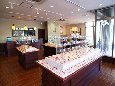 ふれあい メガネと補聴器の専門店 生活用品の内装・外観画像