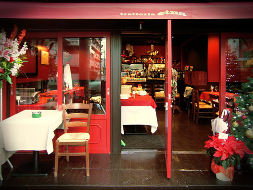 trattoria etna - SUNSHOW - トラットリアの内装・外観画像