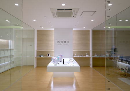 SANSHODO SELECTION SPACE 笑顔