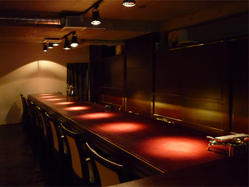 Bar Gratitude - SUNSHOW - BARの内装・外装画像