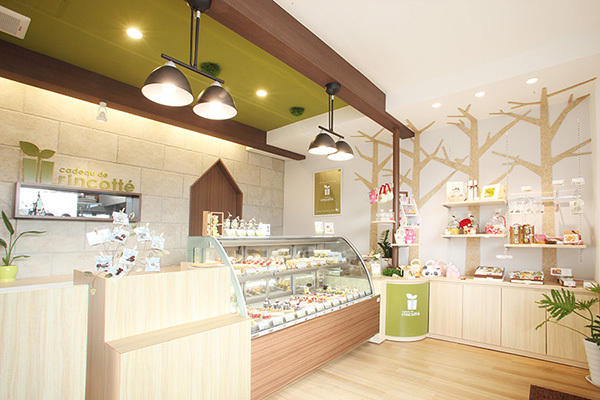 cadeau de rincotte カド・ドゥ・リンコット 洋菓子店・ケーキ屋・パティスリーの内装・外装画像