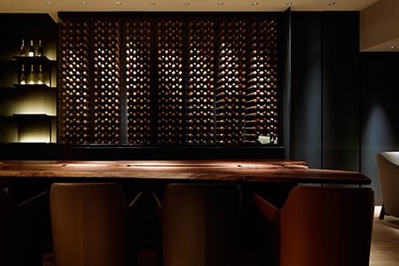 Restaurant Dominique Bouchet Tokyo