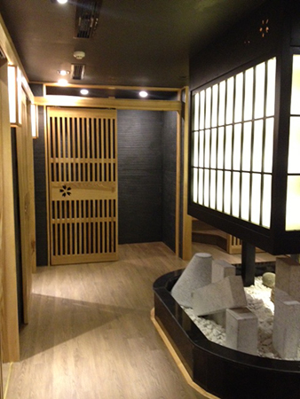 YAKINIKU櫻 店舗デザイン.comマッチング成功実例