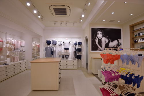 INTIMISSIMI大阪茶屋町