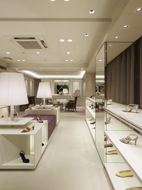 BOUTIQUE OSAKI 表参道シューズサロン