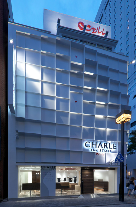 CHARLE The STORE アパレルの内装・外観画像