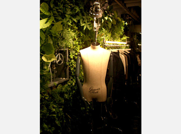 nano universe GROUND FLOOR SHIBUYA