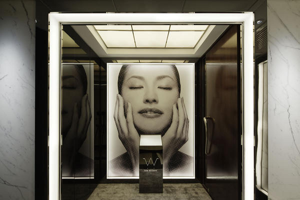 W EYE BEAUTY