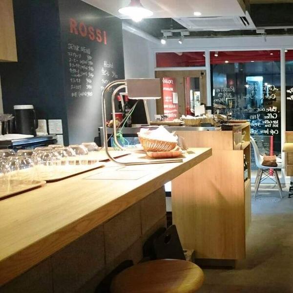 Rossi Cafe