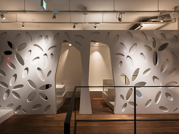 Nail Spa CARE+DESIGN