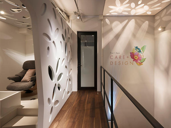 Nail Spa CARE+DESIGN