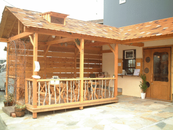 cafe tiny zoo