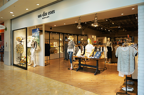 un dix cors OUTLET 幕張店