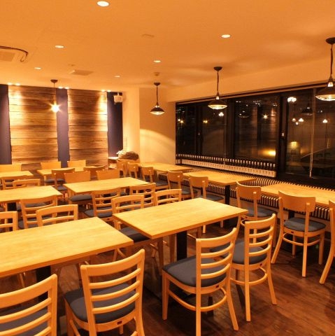 BOSTON CLAM SHACK 北浜店 / アンプロジェ