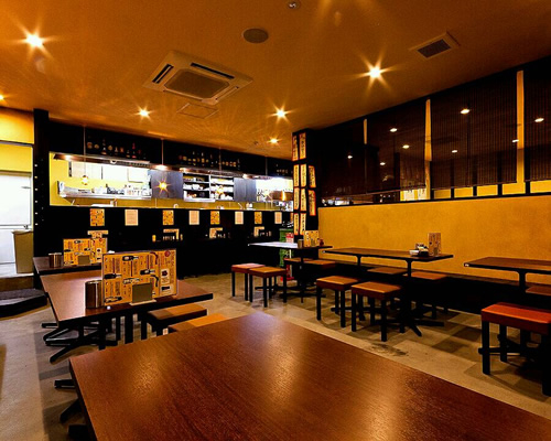 よかちゃん 梅田茶屋町店 / アンプロジェ