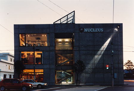NUCLEOS(ニュークリアス)