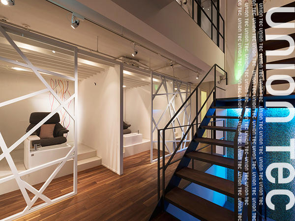 Nail Spa CARE+DESIGN ネイルサロン・スパの内装・外装画像