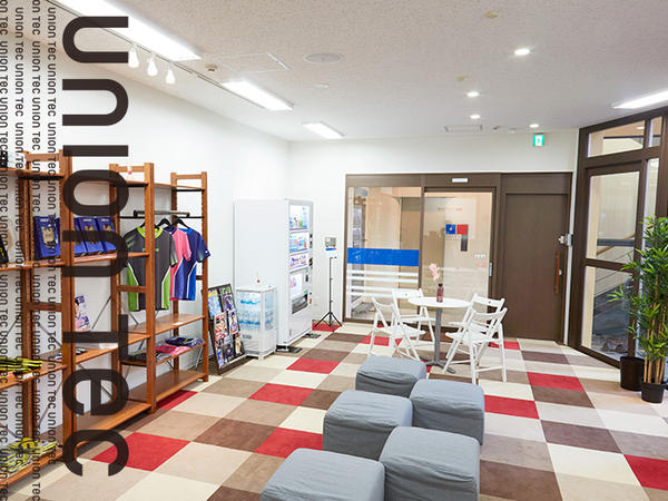 TACTIVE 卓球場の内装・外装画像