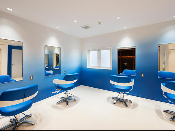 HAIR & MAKE Sky Resort