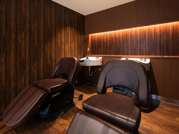 HAIR & MAKE Sky Resort
