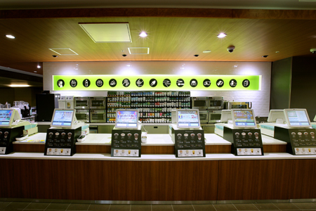 ファミマ!! Pedi汐留店