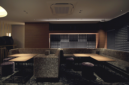 The bar hana