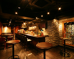 CHEF'S BAR ダイニングバーの内装・外観画像