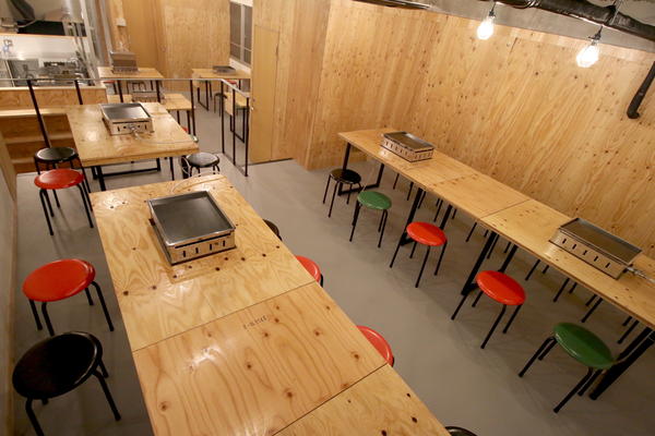牡蠣小屋オイスターマン川越店