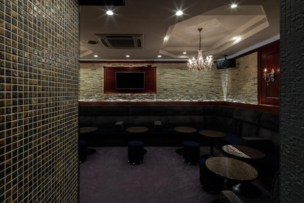 Premium Lounge Tack