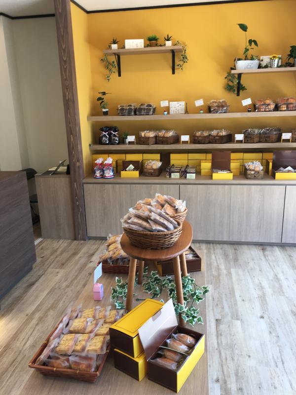 sweetsshop YOSHIDA