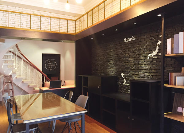 myards showroom & office