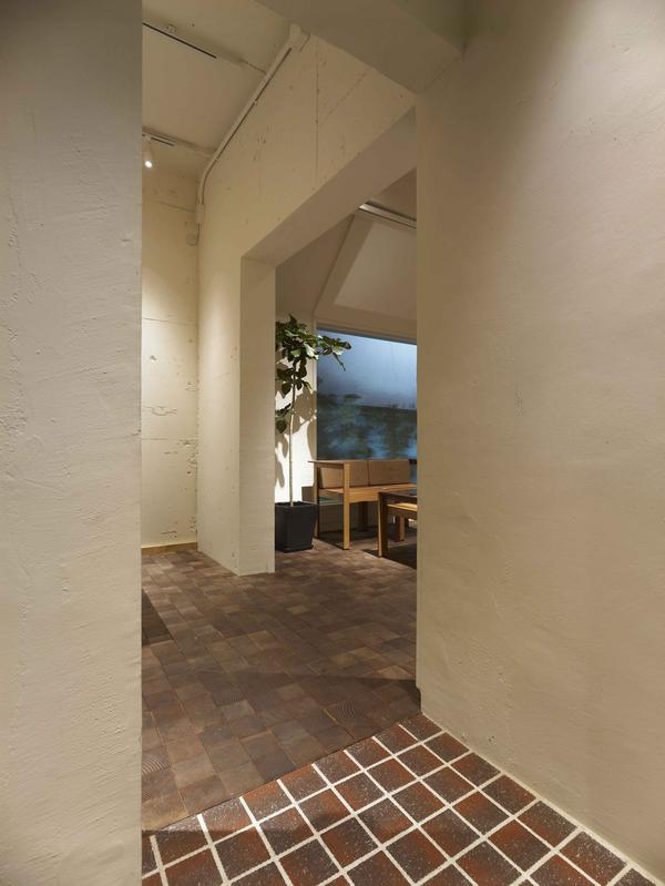 Label Gallery