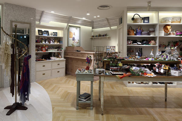 casita RETRO GIRTL 仙台店 グッズ、アクセサリーの内装・外装画像