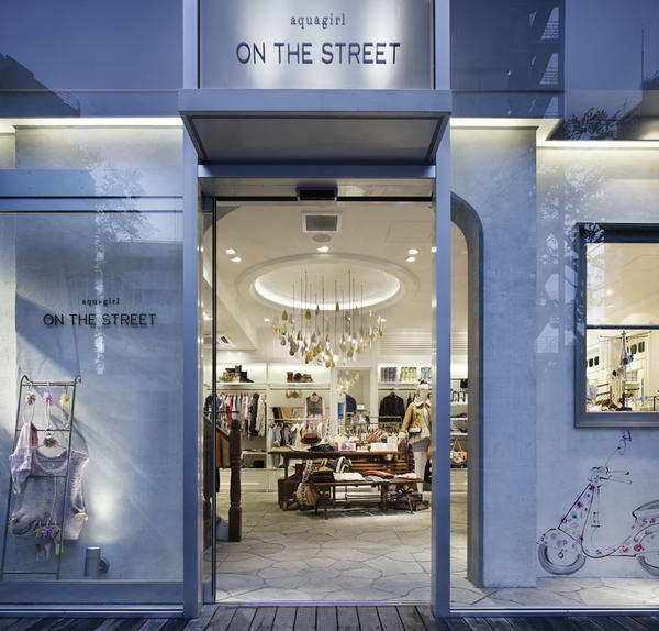 aquagirl ON THE STREET 原宿店 アパレル(レディス)の内装・外装画像
