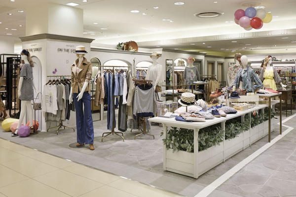 aquagirl ON THE STREET 名古屋店 アパレル(レディス)の内装・外装画像