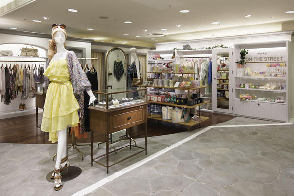 aquagirl ON THE STREET 名古屋店